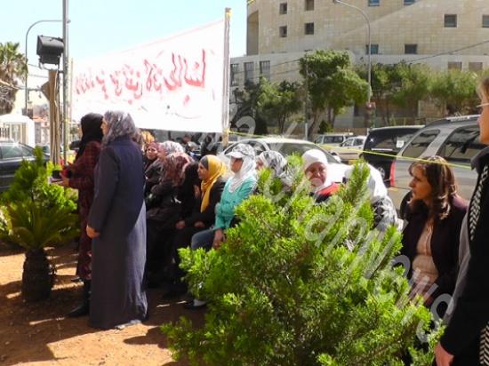 موظفو وزارة البلديات يعتصمون لليوم الخامس على التوالي " صور وفيديو  "